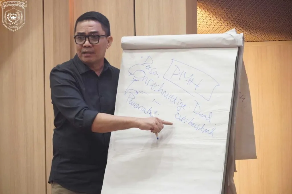 Andi Harun ke Mahasiswa UT: Hukum Harus Dipahami, Bukan Dihafal