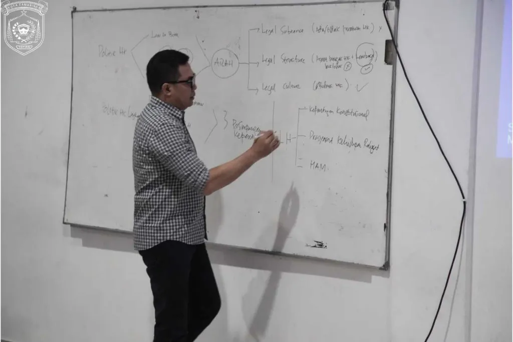 Andi Harun Konsisten Mengajar, Berbagi Ilmu Hingga ke Ruang Kuliah