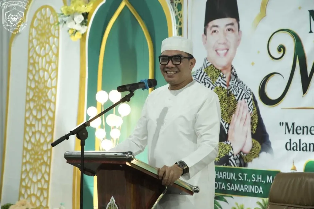 Hadiri Maulid Nabi Kerukunan Keluarga Soppeng, Andi Harun Sumbang Paket Umrah