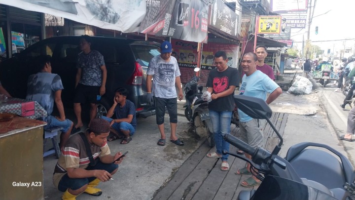 Gotong Royong (18/05)