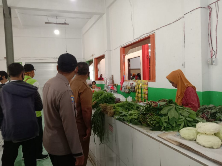 Razia Gabungan Taat Masker Kec sungai pinang, kel. bandara, kel SPD, babinsa dan babinkamtionas tgl 10 Mei  2021
