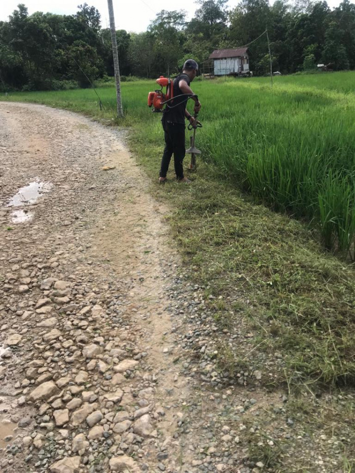 Gotong Royong di RT 9 Kelurahan Bantuas Kecamatan Palaran