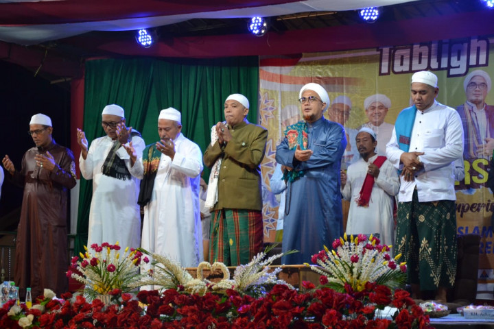 Tabligh Akbar Bantuas Bersholawat Jilid 4 Memperingati Tahun Baru Islam 1444 H dan Hari Kemerdekaan RI ke-77