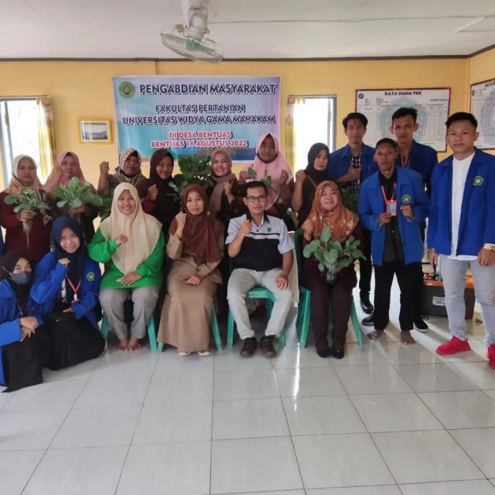 Penyuluhan Hidroponik bersama Tim Penggerak PKK, Lurah serta Mahasiswa KKN Fakultas Pertanian Universitas Widyagama