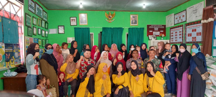 Pemberian Nutrisi untuk Pengendalian Stunting Program waliKota ( AYO ETAM BERBAGI TIGU )