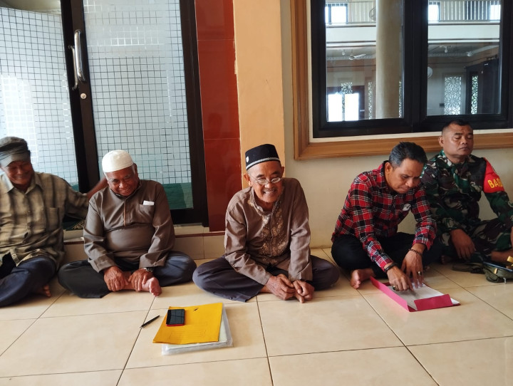 Rapat Pembentukan Pengurus Baru Mesjid Jami' Ath-thayyibah