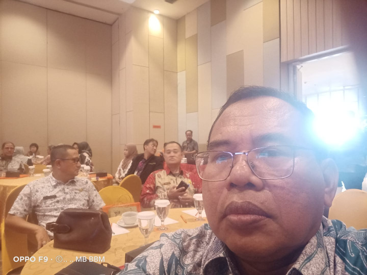 Penyerahan Piagam Penghargaan Donor Darah (PMI Kota Samarinda)