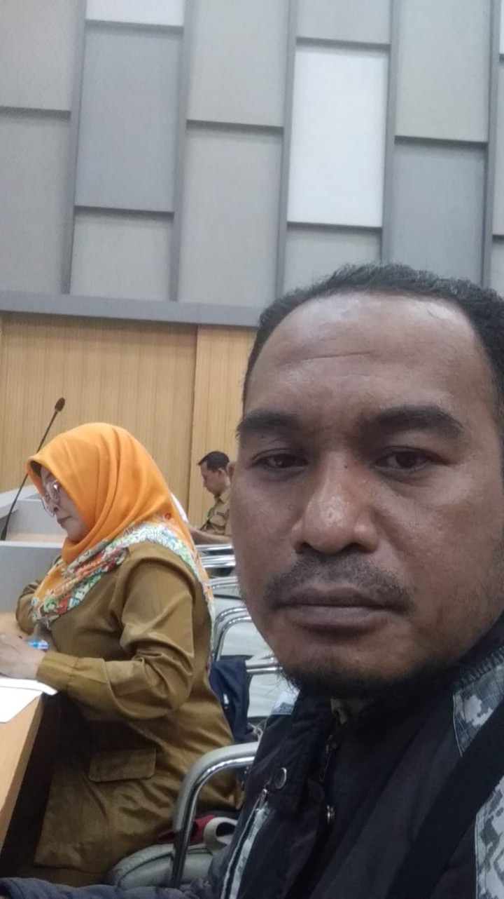 Sosialisasi Pengembangan Sistem Survey Kepuasan Masyarakat Dan Evaluasi/ Bimtek SIPPN, Yang dihadiri langsung oleh Pak Seklur Kelurahan bantuas