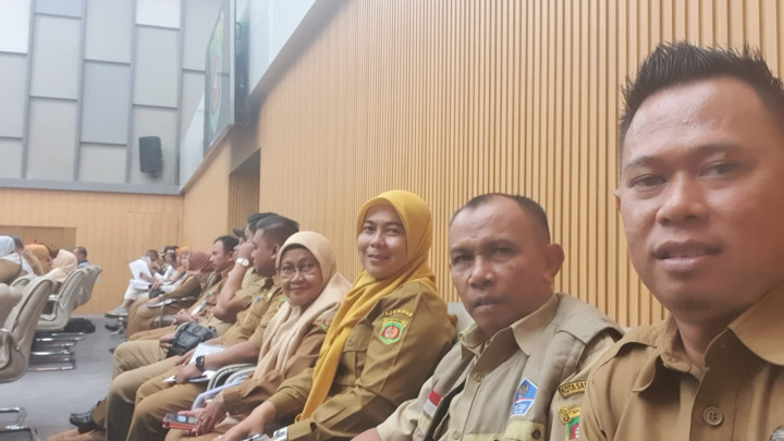 Fokus Grup Discussion(FGD) Penyusuhan Standar Pelayanan Di Kelurahan.