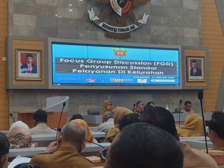 Fokus Grup Discussion(FGD) Penyusuhan Standar Pelayanan Di Kelurahan.