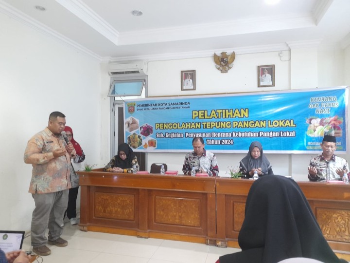 Kegiatan Pelatihan Pengolahan tepung Pangan Lokal, Oleh Dinas Ketahanan Pangan dan Pertanian.