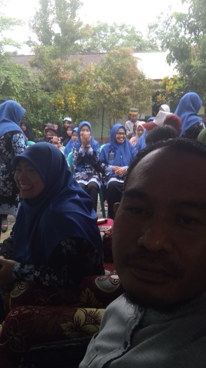 Kegiatan Panen Karya pentas Seni di SDN 023 Kelurahan Bantuas