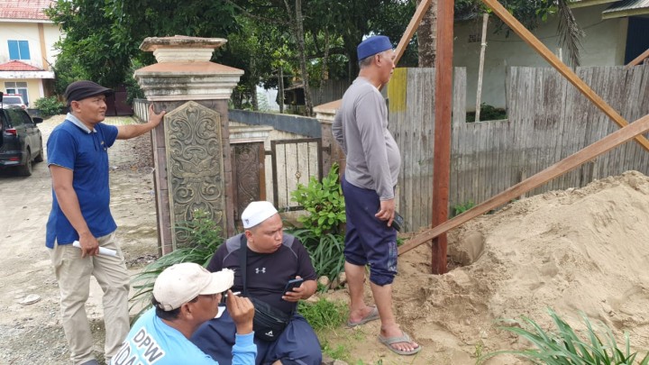 Survey lokasi pembuatan pos kamling keamanan untuk masyarakat kelurahan bantuas di jalan Al- hasne rt 05