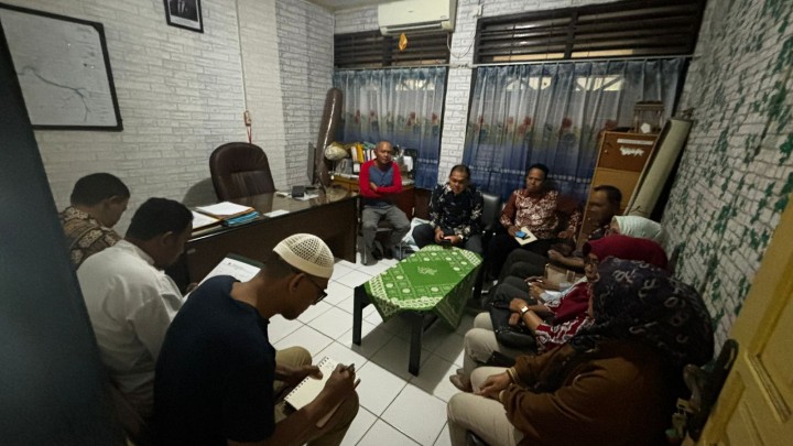 Pembinaan administrasi Kelurahan di lingkungan Kecamatan Palaran Kota Samarinda 2025