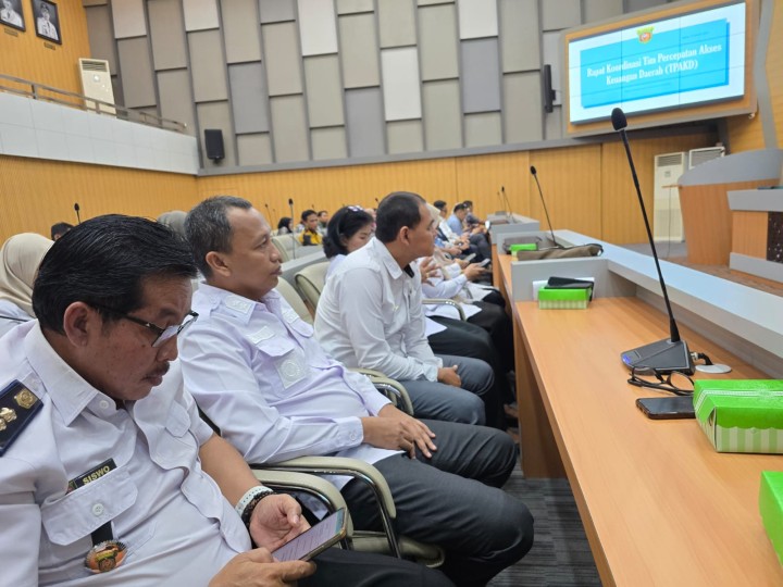 apat Koordinasi Tim percepatan akses keuangan daerah	Tempat: Ruang Mangkupelas Lt. II Balaikota Samarinda
