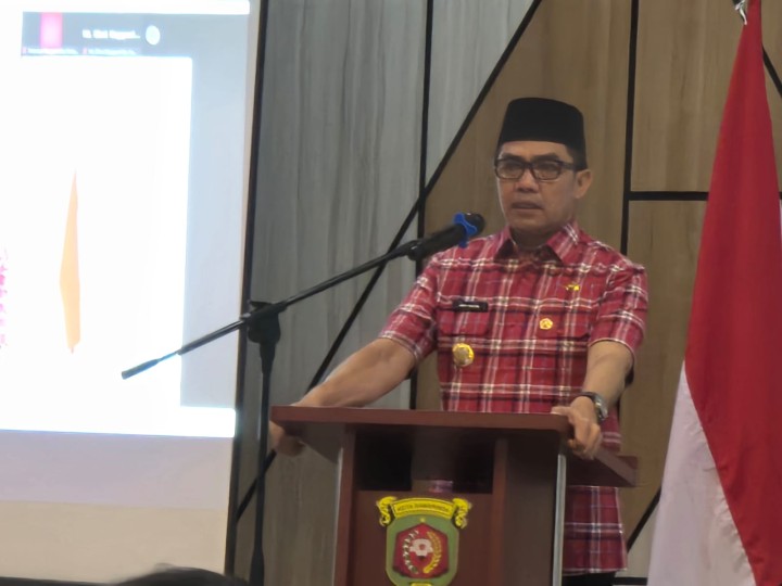 Pembukaan Konsultasi publik rancangan awal rencana pembangunan jangka menengah daerah (RPJMD) Kota Samarinda tahun 2025 - 2029	Tempat: Arutala Ballroom Lt.4 Gedung B Bapperida Kota Samarinda
