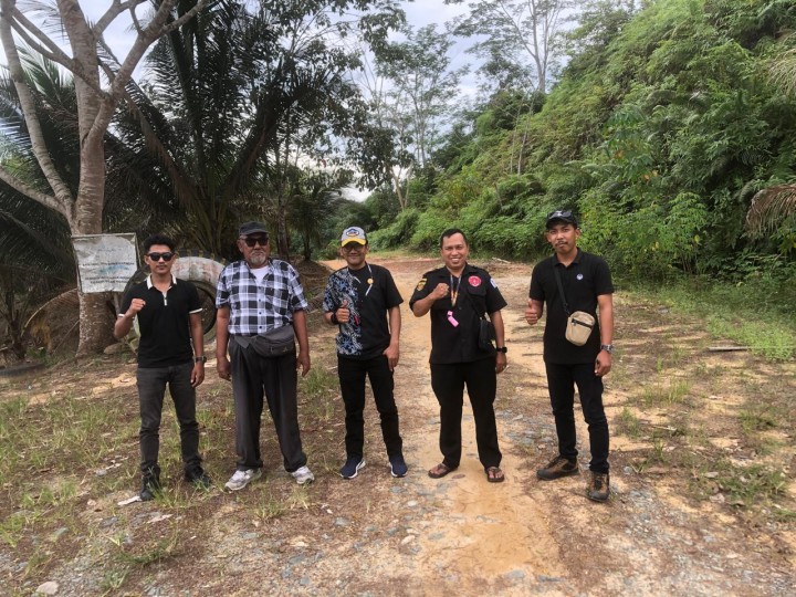 Dinas Pemukiman Kota SamarindaSurvey dan peninjauan lokasi di beberapa RT di Kelurahan Bantuas
