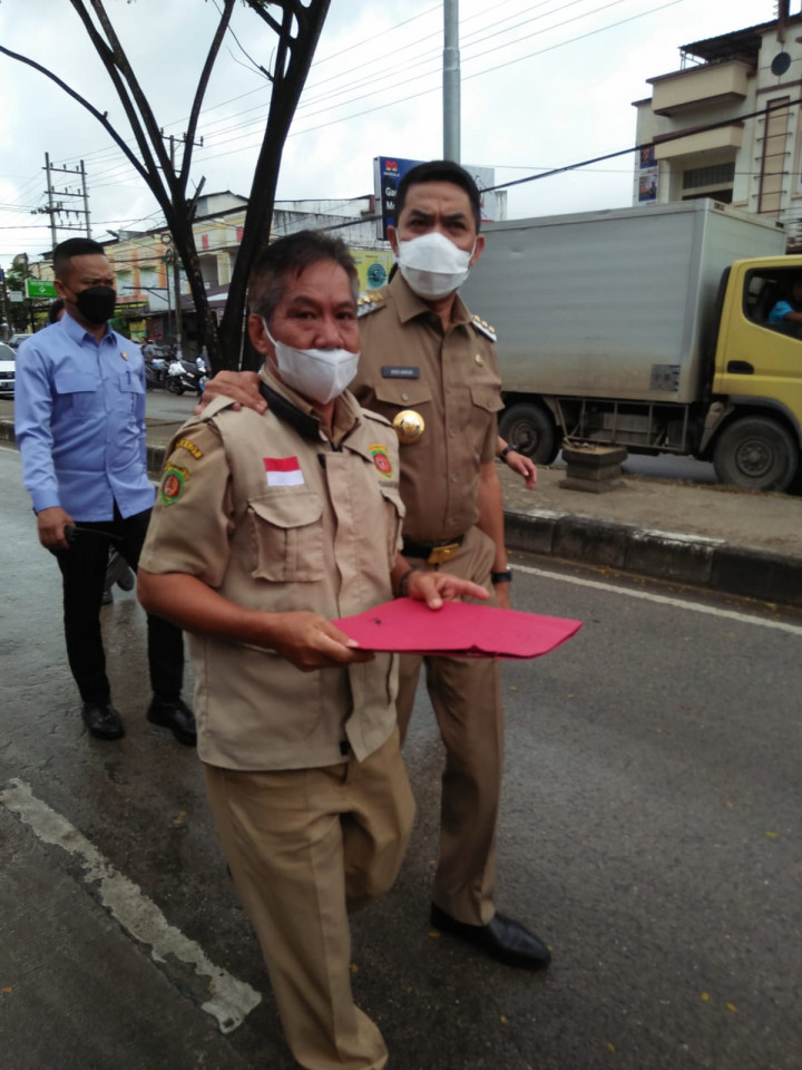 KUNJUNGAN WALIKOTA SAMARINDA KE KELURAHAN BAQA