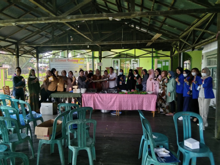 PROGRES PROBEBAYA PEMBERDAYAAN BUAT KUE RT.2