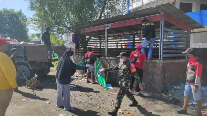 PEMBONGKARAN/PENUTUPAN TPS TERMINAL JL,BUNG TOMO