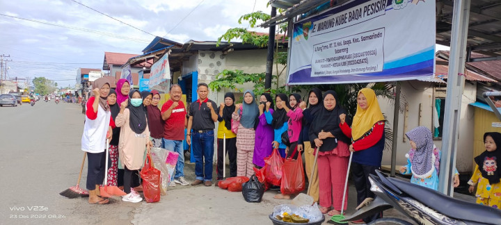 Giat hari Jumat tgl. 23/12/2022.GOTONG ROYONG BERSAMA WARGA RT.13 KEL.BAQA