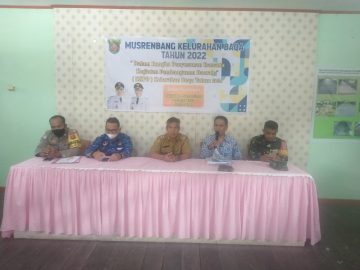 Giat tgl. 20 Des 2022.Musrembang Kel. Baqa yang di hadiri oleh Lurah Baqa.Kasi  Ekobang Babinsa/Babinkantbmas dan Ketua RT. Di Kelurahan Baqa