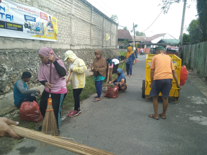 Giat Tgl 15 September 2023, Gotong Royong di RT. 7 Kelurahan Baqa Samarinda Seberang.