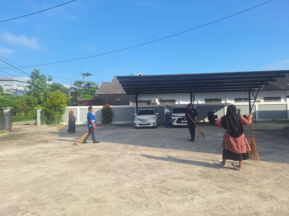 Gerakan Indonesia Asri Kelurahan Baqa di laksanakan setiap hari Selasa dan Jum'at dan dilaporkan ke Inspektorat Kota Samarinda