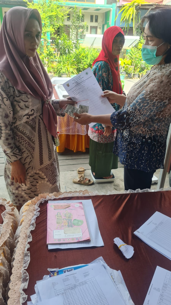 10 Posyandu Segar Sahwa