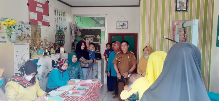 kegiatan kunjungan Tim PKK Kecamatan ke sekolah PAUD kelurahan Budaya Pampang Tgl. 14 November 2022