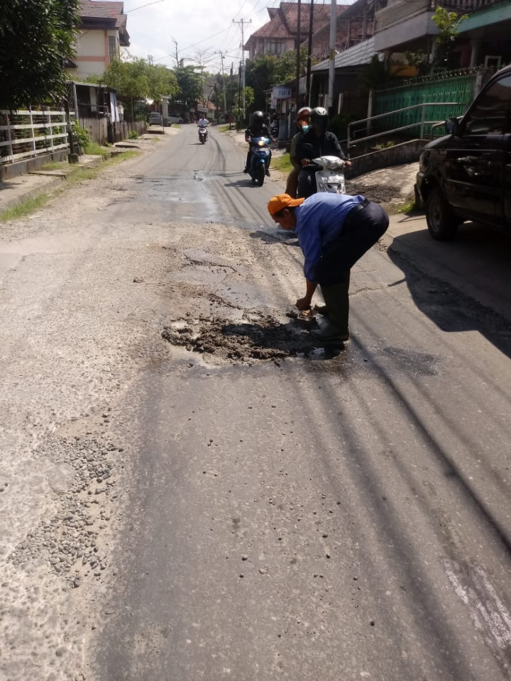 Dokumentasi Kegiatan Gotong Royong Kelurahan Bugis sampai dengan Minggu Ke- 3 bulan Juni