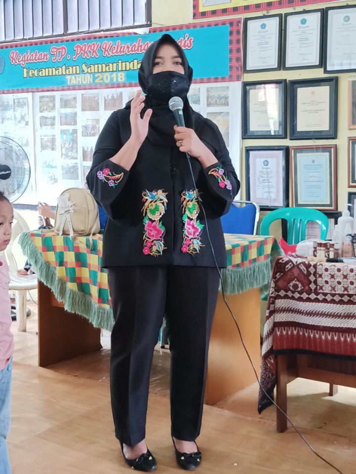 Kegiatan Kursus Kecantikan Kelurahan Bugis mencakup Kegiatan Pemberdayaan Masyarakat Tahun 2021
