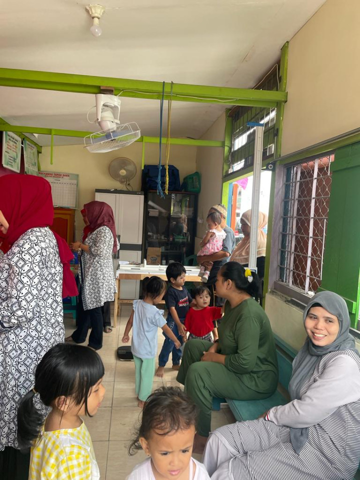 Monitoring Kegiatan bulan Posyandu Tapak Dara bayi balita RT. 02 dan RT. 15