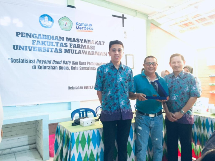 Kegiatan sosialisasi Beyond Used Date dan cara Pemusnahan Obat