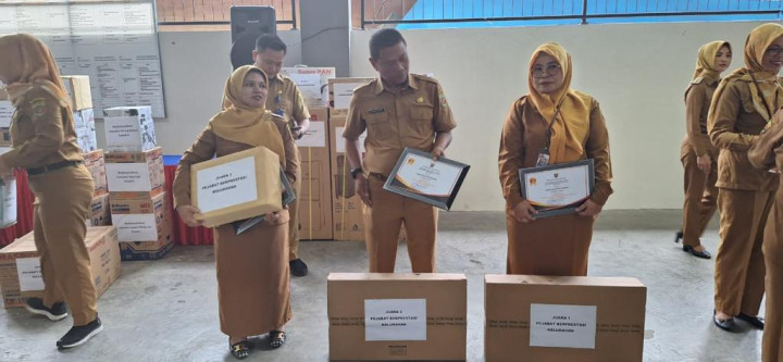 Apel Gabungan di rangkai dengan Pemberian Reward