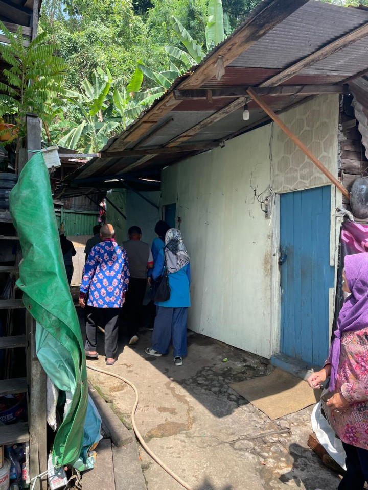 Sambutan Rombongan Tim Penilai Tingkat Kota Kampung Salai dan Bank Sampah Manunggal Nawasena