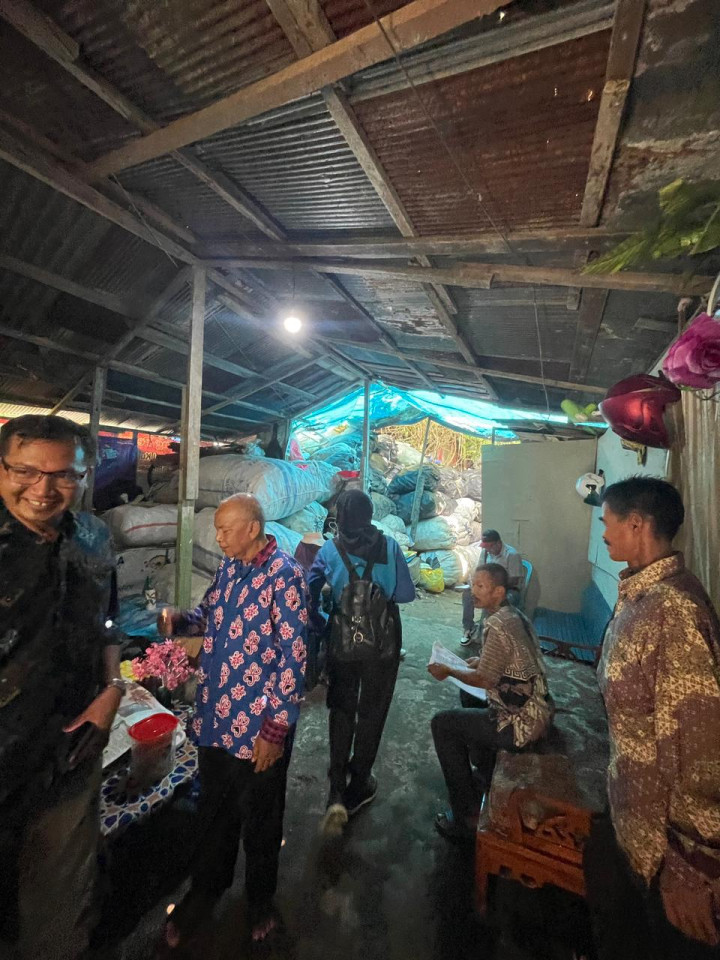 Sambutan Rombongan Tim Penilai Tingkat Kota Kampung Salai dan Bank Sampah Manunggal Nawasena