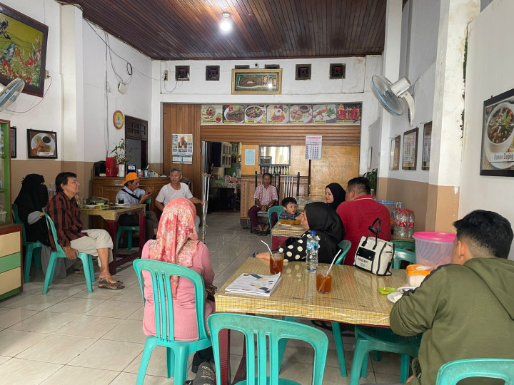 Rembuk Warga RT. 05 pada hari Sabtu, 09 Desember 2023 pukul 13.00 - Seleseai dalam Penyusunan Probebaya 2024 -2025 dan Musrembang 2025