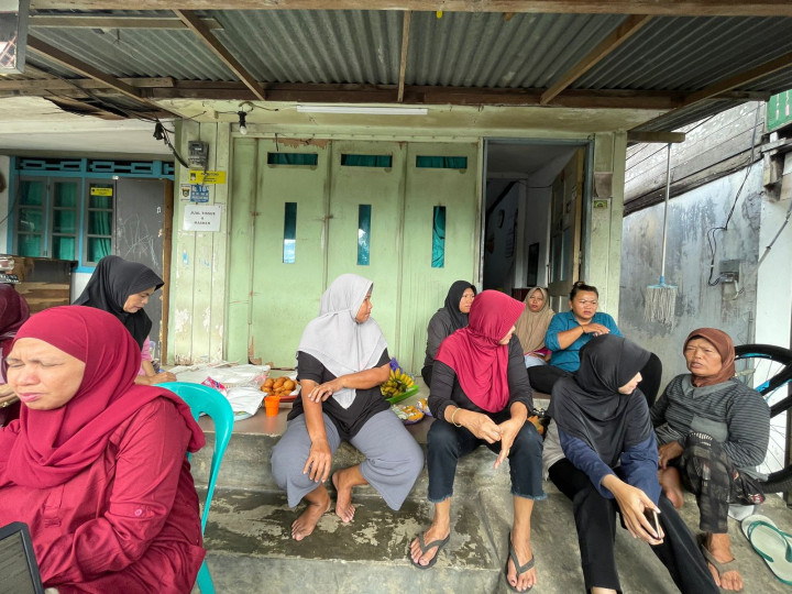 Rembuk Warga RT. 06 pada hari Minggu, 10 Desember 2023 pukul 08.00 sampai selesai dalam Penyusunan Probebaya 2024 -2025 dan Musrembang 2025
