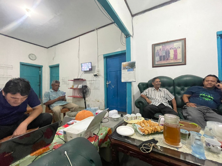 Rembuk Warga RT. 03 pada hari Sabtu, 16 Desember 2023 pukul 16.00 sampai selesai dalam Penyusunan Probebaya 2024 -2025 dan Musrembang 2025