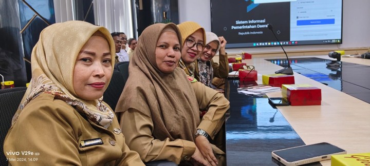 Rapat Coaching Clinic Penatausahaan SIPD RI Dana Probbeya Tahun 2024 di BPKAD Kota Samarinda