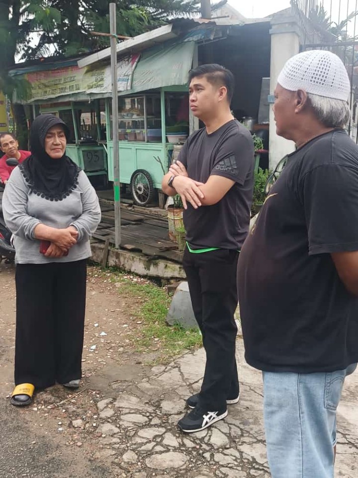 Kegiatan Gotong Royong di Lingkungan RT. 09 dan RT. 15 Kelurahan Bugis