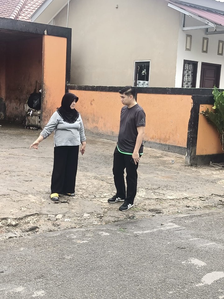 Kegiatan Gotong Royong di Lingkungan RT. 09 dan RT. 15 Kelurahan Bugis