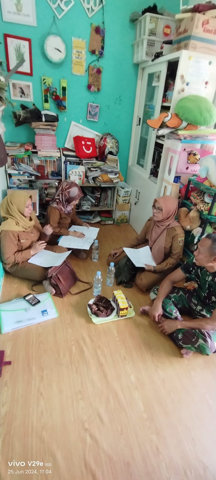 Penilaian Probebaya Award RT. 11 Kelurahan Bugis