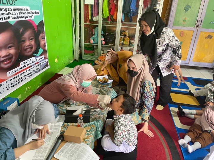 Pelaksanaan kegiatan PIN Polio Dosis tahap 1 Bulan Juli 2024