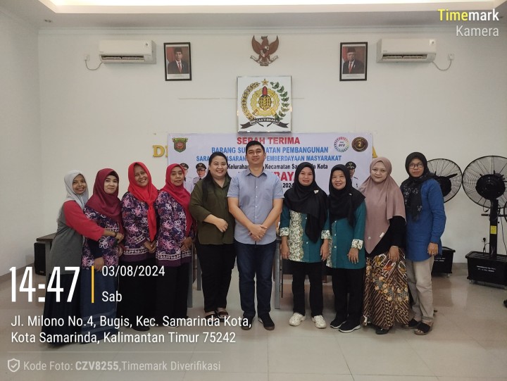 Serah terima barang sub kegiatan pembangunan sarana prasarana dan pemberdayaan masyarakat di lingkungan RT se-Kelurahan Bugis