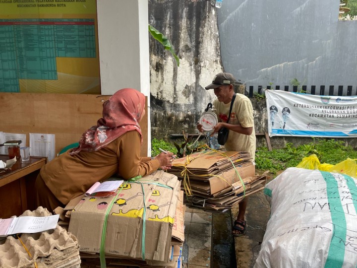 Penimbangan Barang Bekas