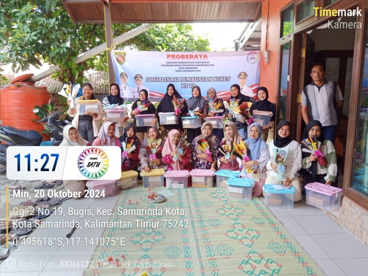 Sosialisasi Pembuatan Buket Snack RT. 13 Kelurahan Bugis