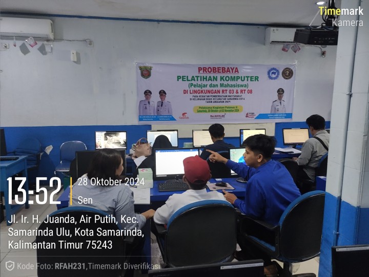 Pelatihan Komputer di lingkungan RT. 03 dan RT. 08 Kelurahan Bugis
