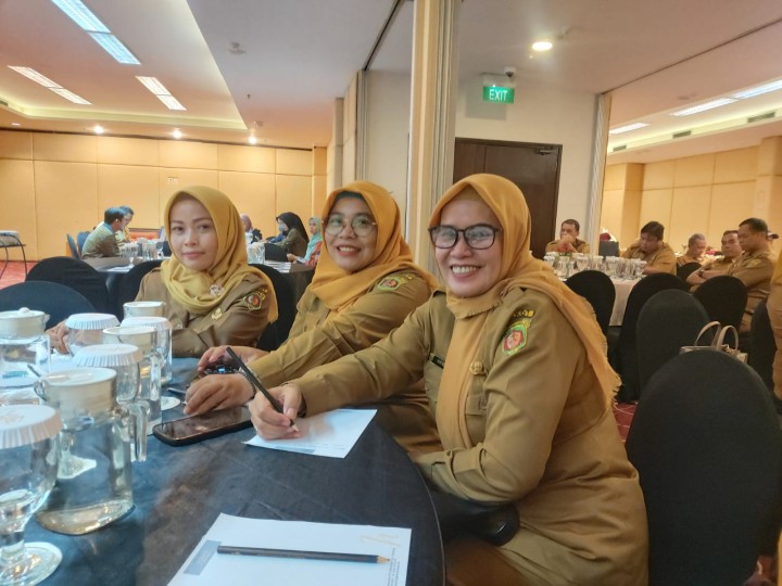 Forum Konsultasi Publik Naskah Grand Design Pembangunan Kependudukan Kota Samarinda 2025-2045 dan Sosialisasi SIPERINDU